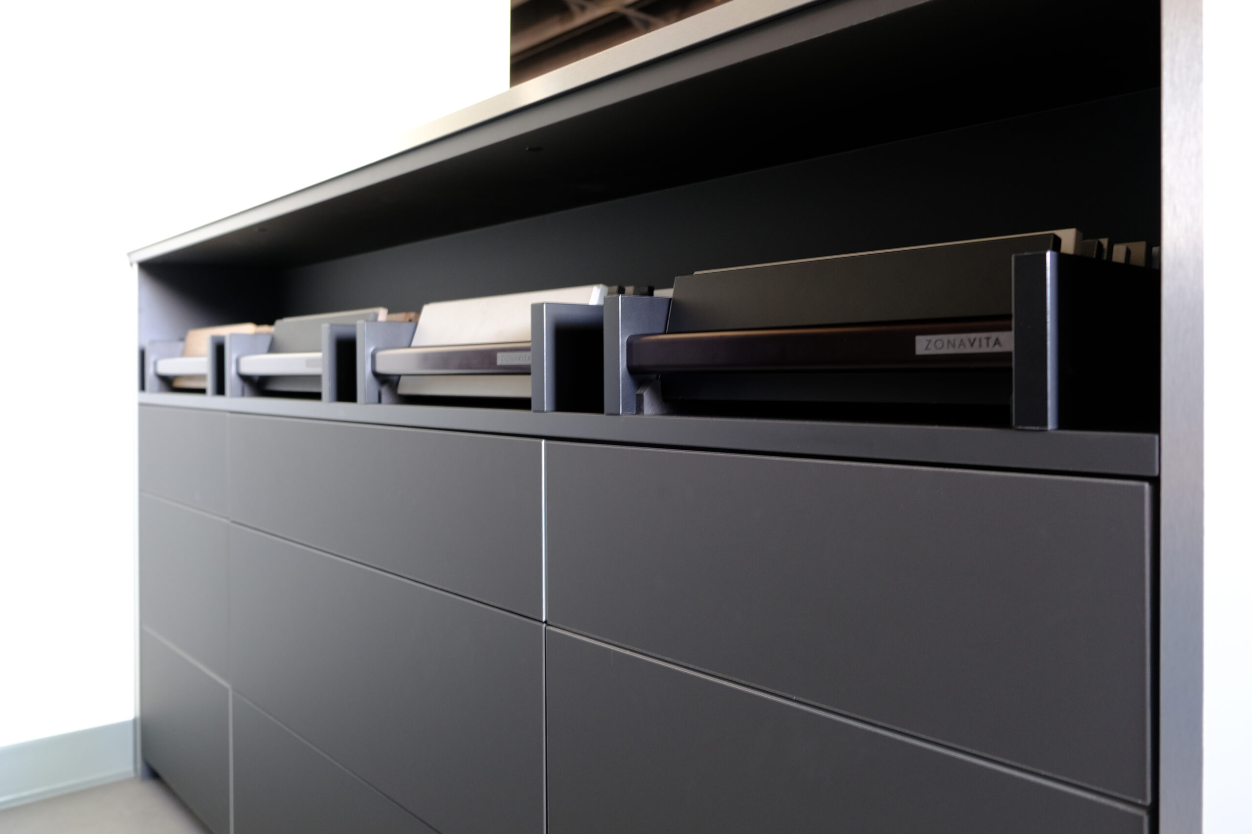 Showroom Island without Case Sample boxes Zonavita - Image 7