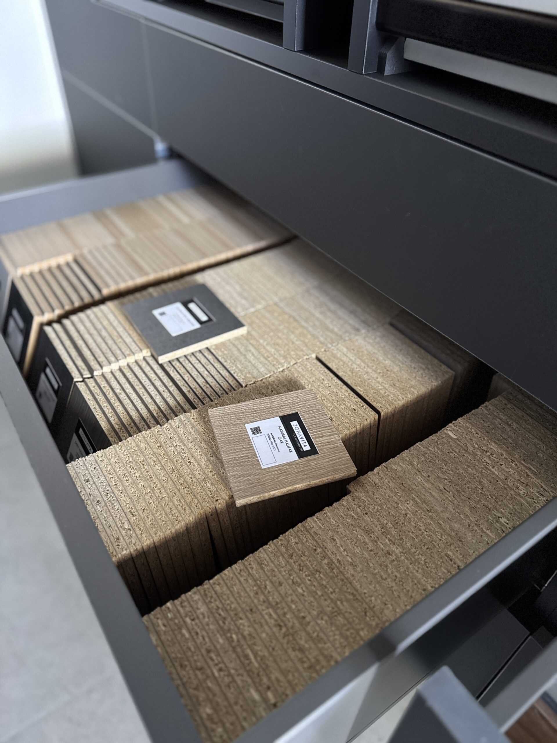 Showroom Island without Case Sample boxes Zonavita - Image 2